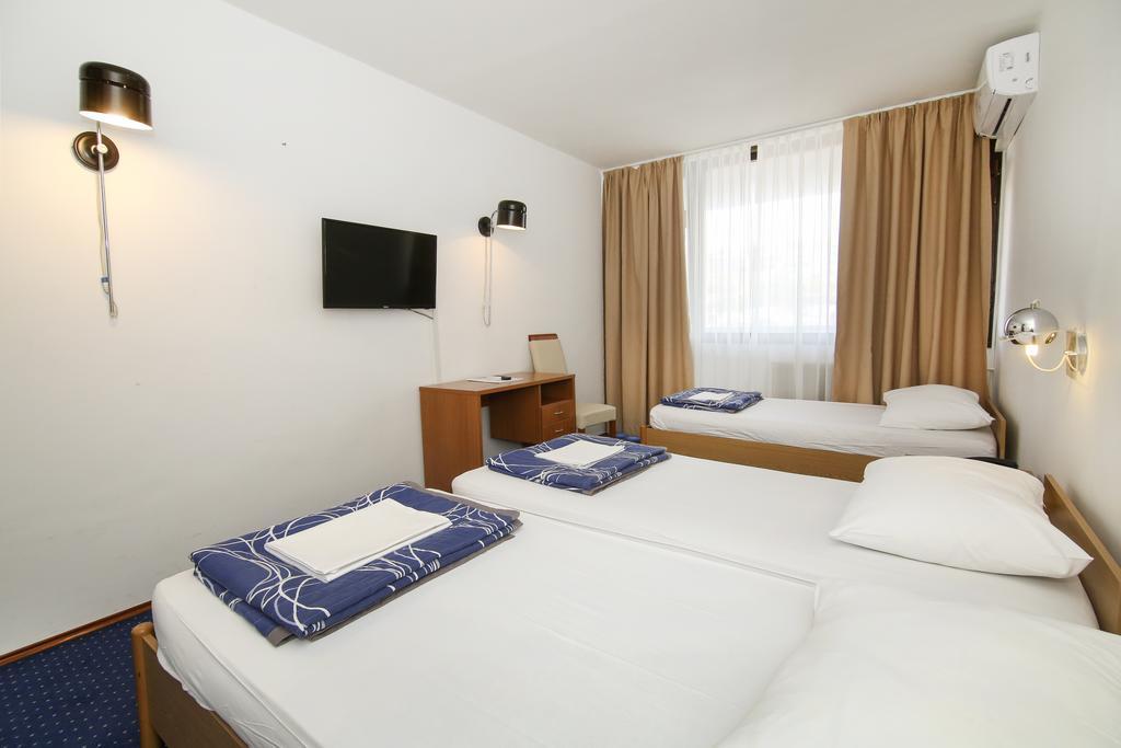 Hotel Zagreb سبليت المظهر الخارجي الصورة